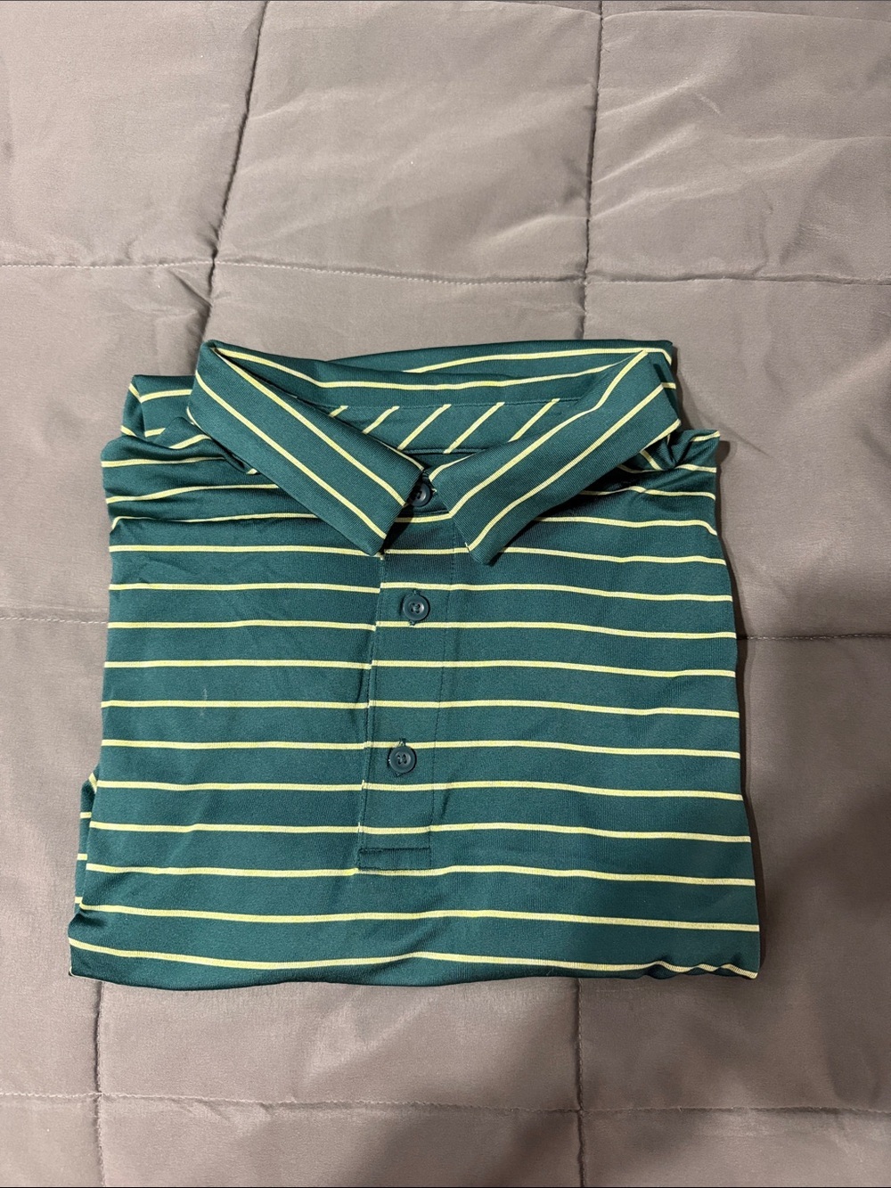 Under Armour loose fit polo. Size XL